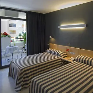 2* Hotel Nautico